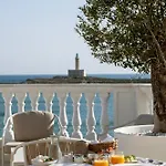 Tra Cielo E Mare